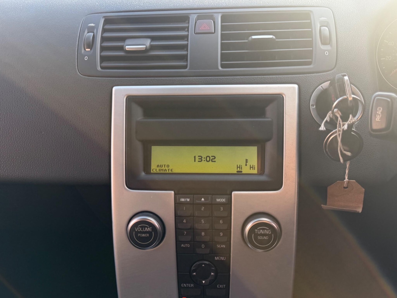 Used Volvo V50 2010 for sale - 77315426: Photo 16