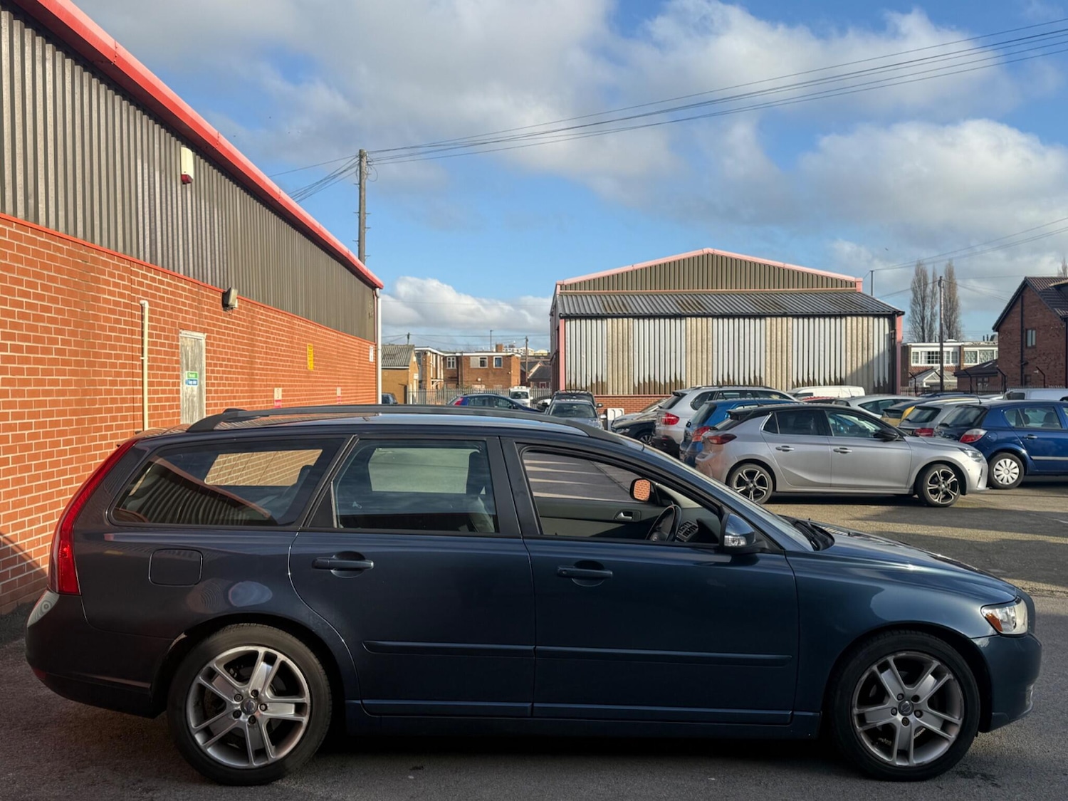 Used Volvo V50 2010 for sale - 77315426: Photo 7