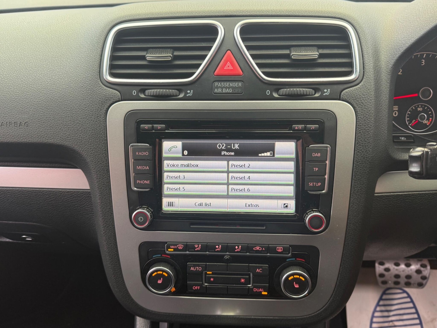 Used Volkswagen Scirocco 2011 for sale - 78072779: Photo 18