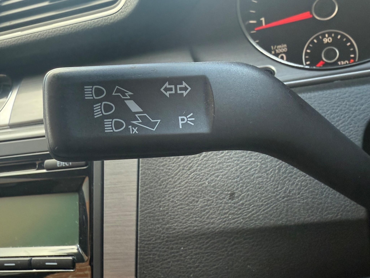 Used Volkswagen Passat 2011 for sale - 77524882: Photo 14