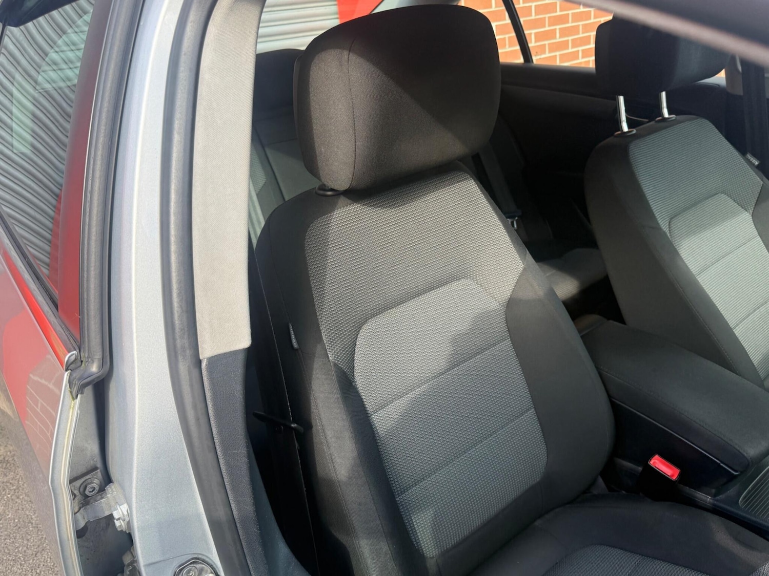 Used Volkswagen Passat 2011 for sale - 77524882: Photo 25