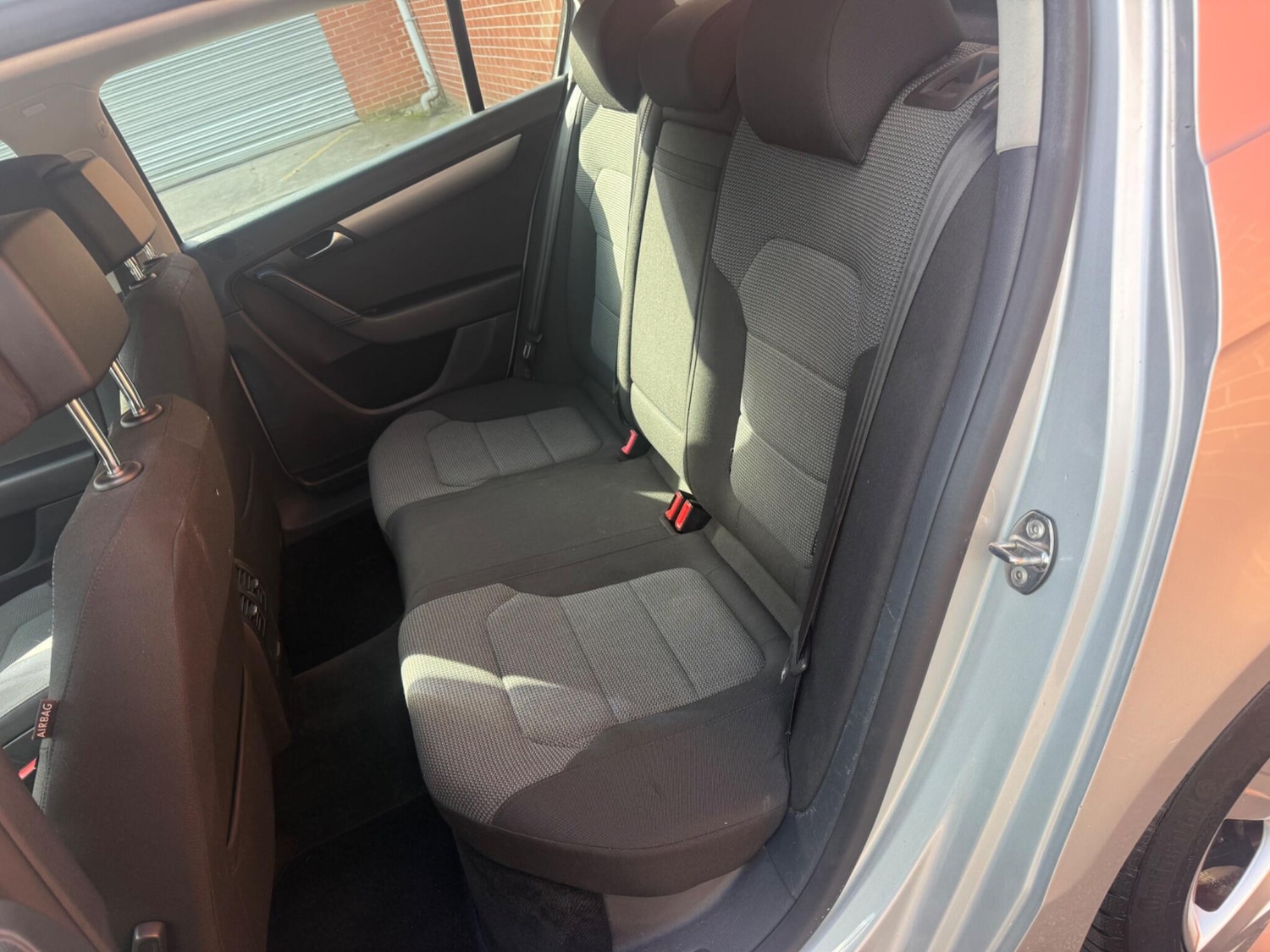 Used Volkswagen Passat 2011 for sale - 77524882: Photo 29