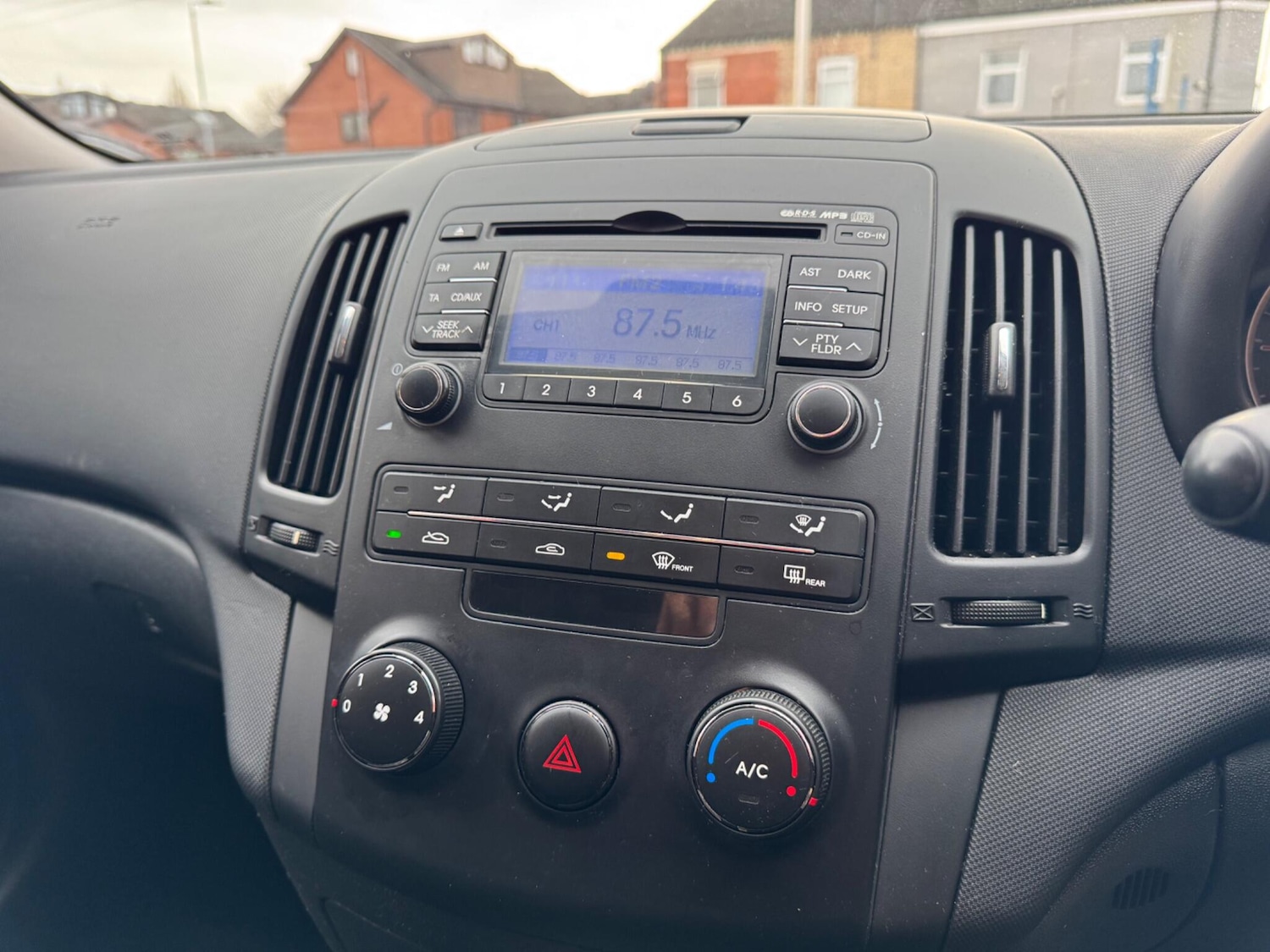 Used Hyundai i30 2007 for sale - 76562449: Photo 15