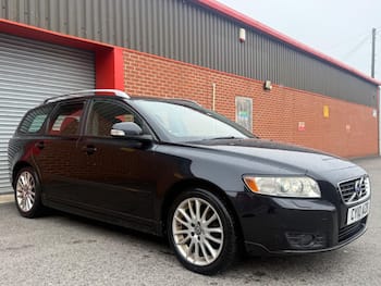Used Volvo V50 2010 for sale - 79676595: Photo