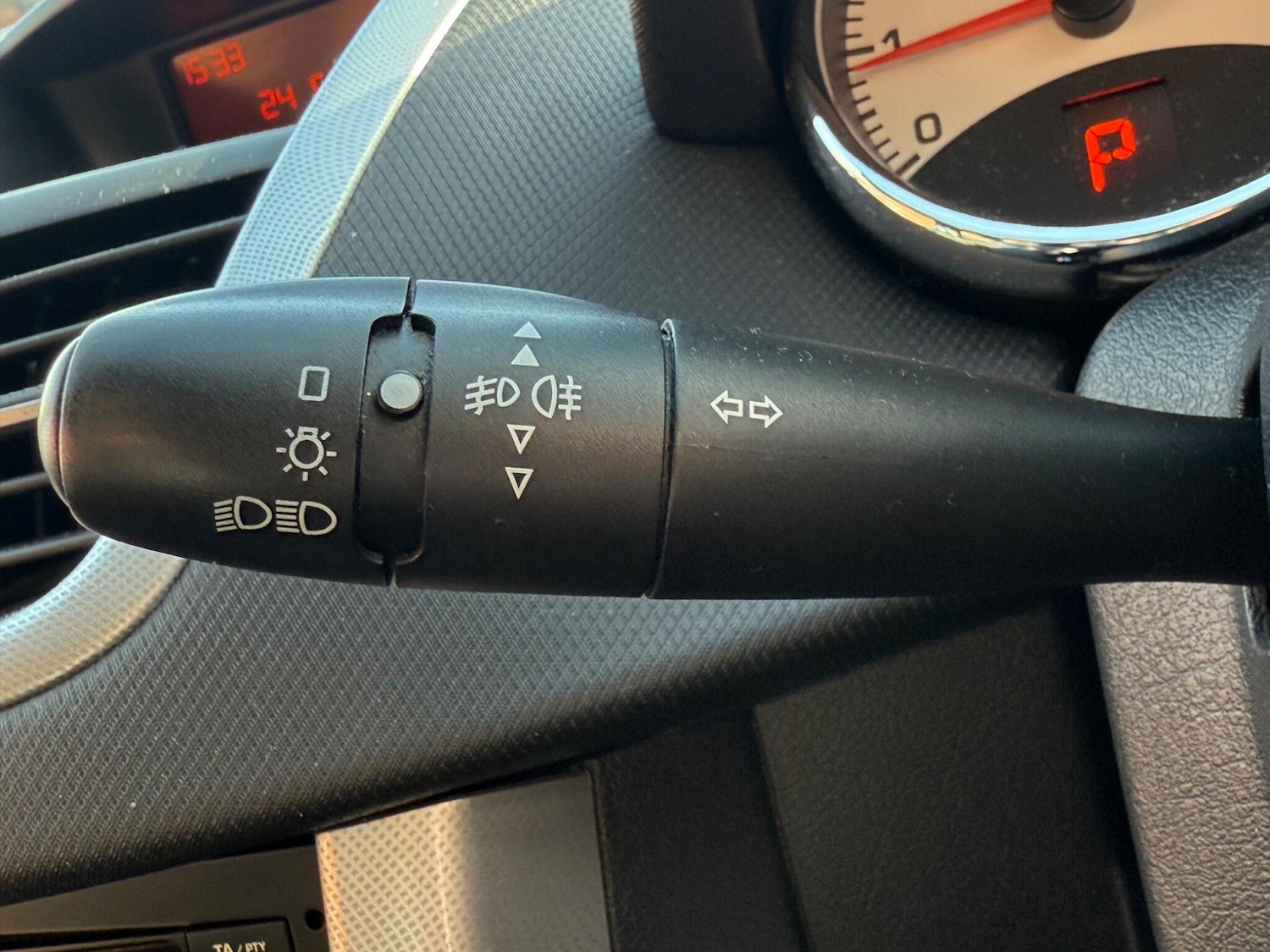 Used Peugeot 207 for sale - 77671621: Photo 11