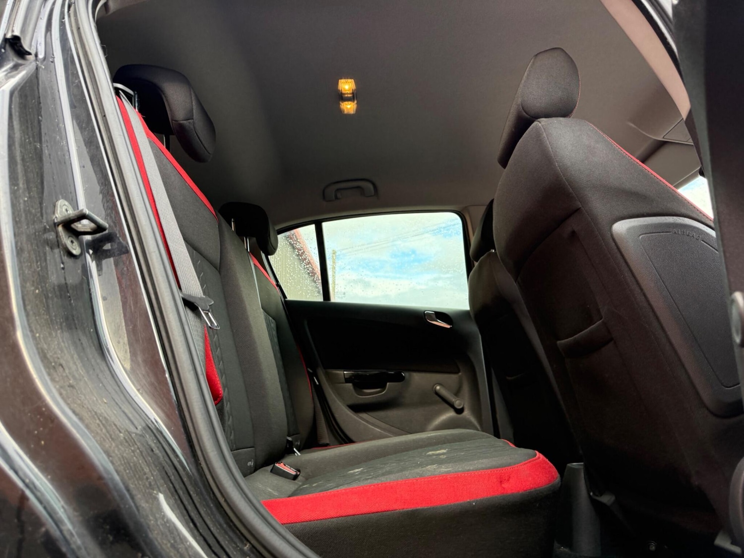 Used Vauxhall Corsa 2011 for sale - 77162836: Photo 24