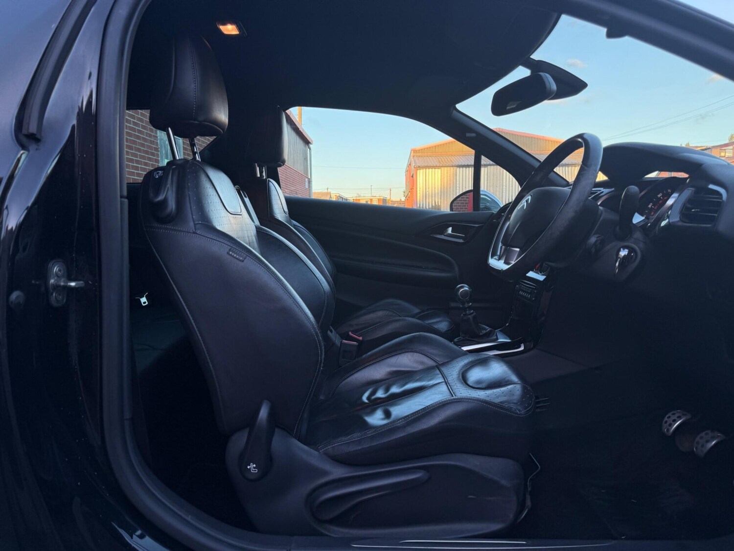 Used Citroen DS3 2014 for sale - 76059605: Photo 19