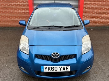 Used Toyota Yaris 2010 for sale - 77278601: Photo