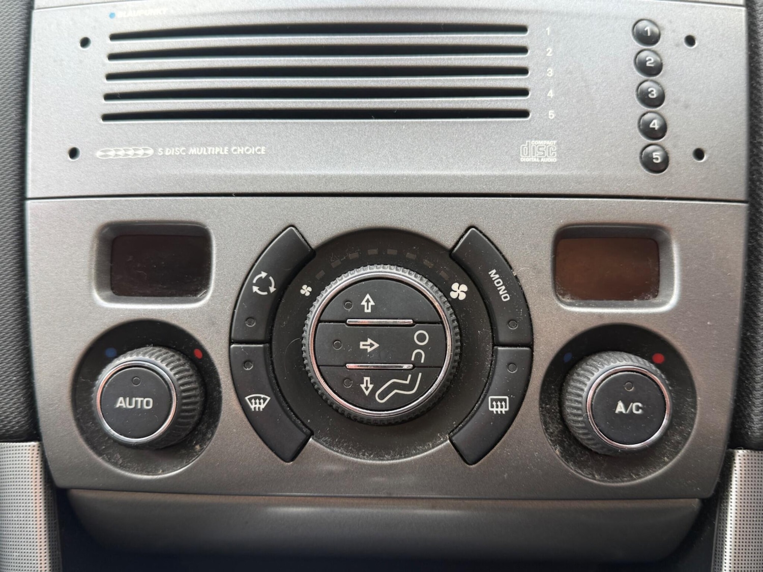 Used Peugeot 308 for sale - 78127924: Photo 16