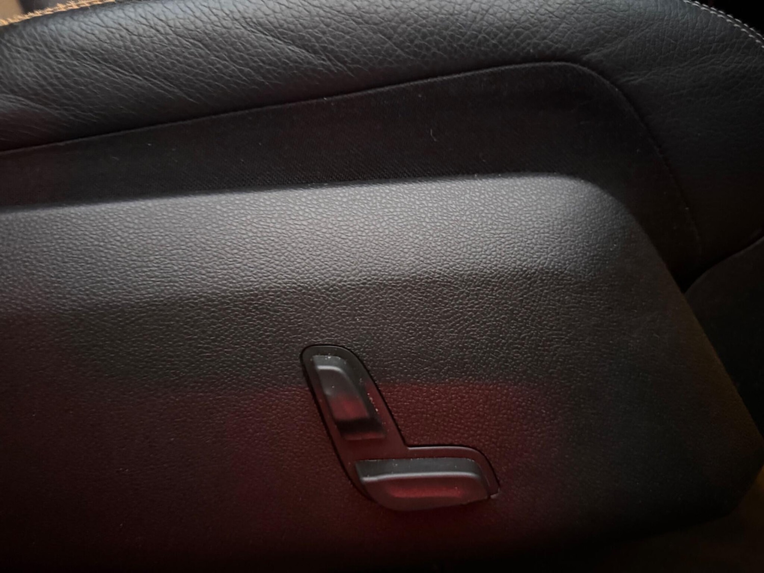 Used Mercedes-Benz E Class 2013 for sale - 77637680: Photo 22