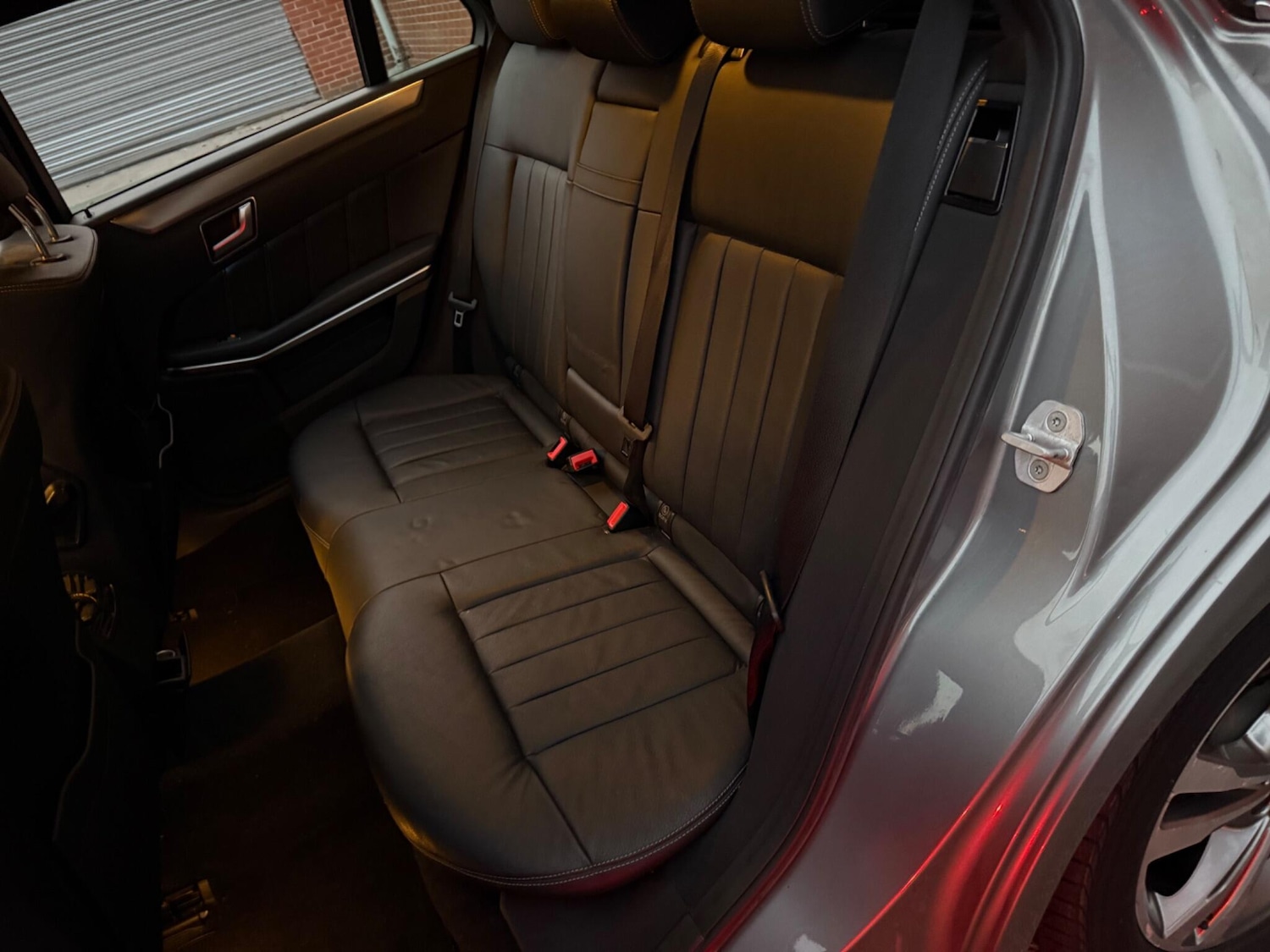 Used Mercedes-Benz E Class 2013 for sale - 77637680: Photo 27