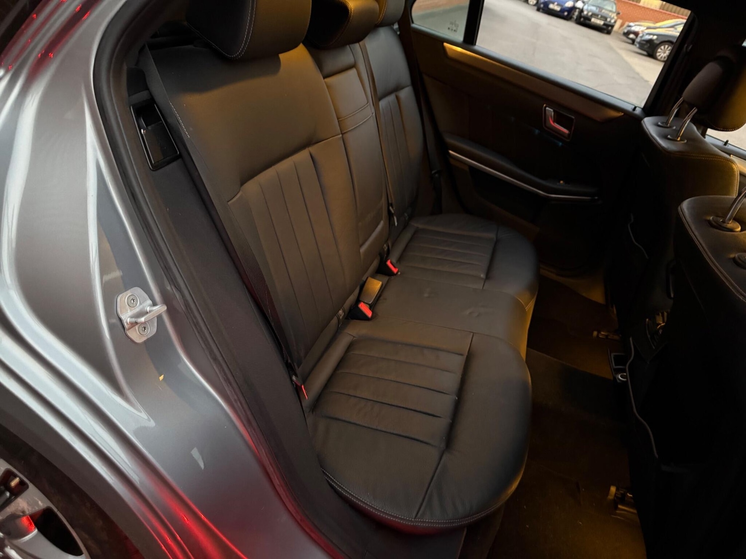 Used Mercedes-Benz E Class 2013 for sale - 77637680: Photo 29