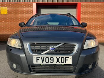 Used Volvo V50 2009 for sale - 77314735: Photo