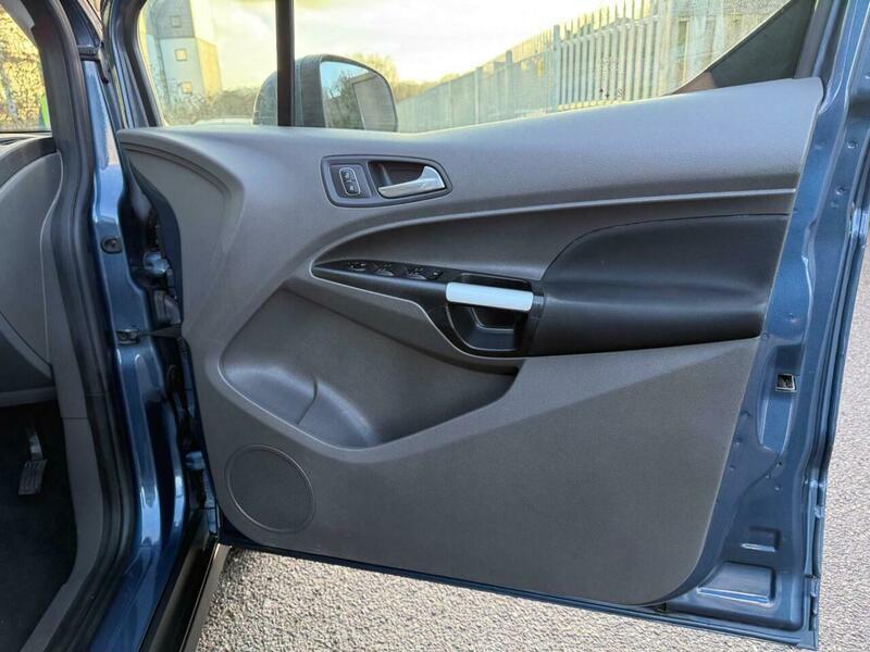 Used Ford Tourneo Connect 2020 for sale - 77237874: Photo 42