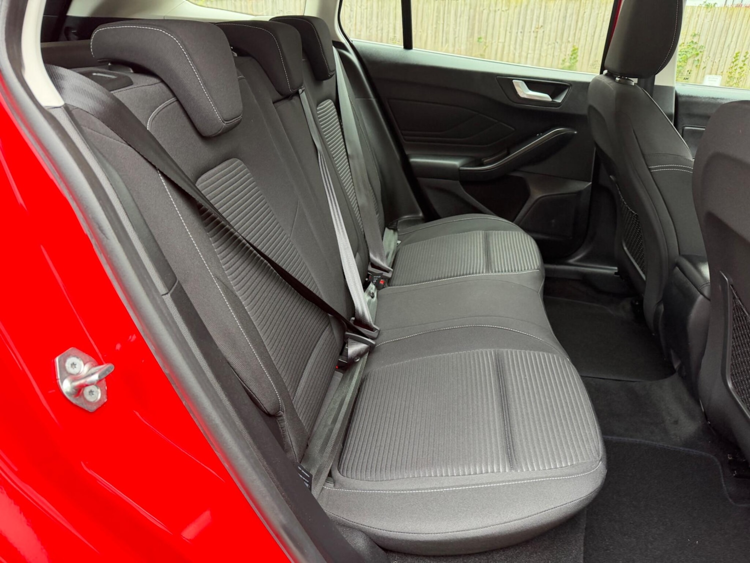 Used Ford Focus for sale - 77684271: Photo 16