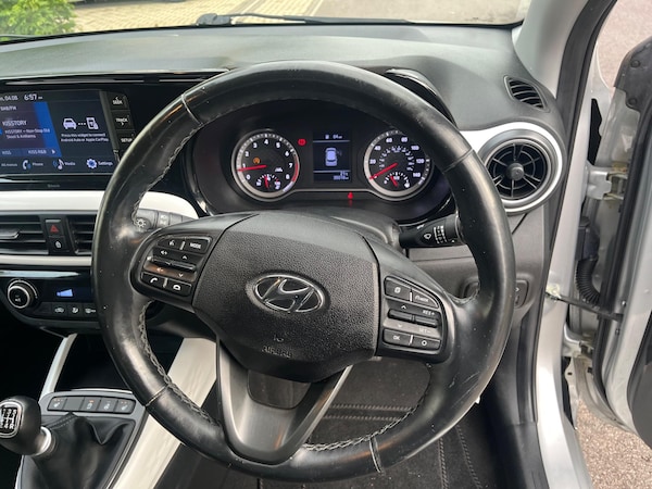 Used Hyundai i10 2022 for sale - 75600645: Photo 26