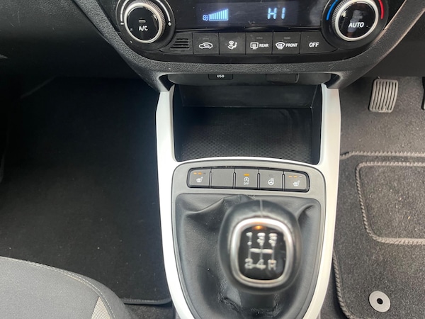Used Hyundai i10 2022 for sale - 75600645: Photo 29