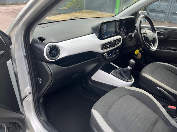 Used Hyundai i10 2022 for sale - 75600645: Photo 40