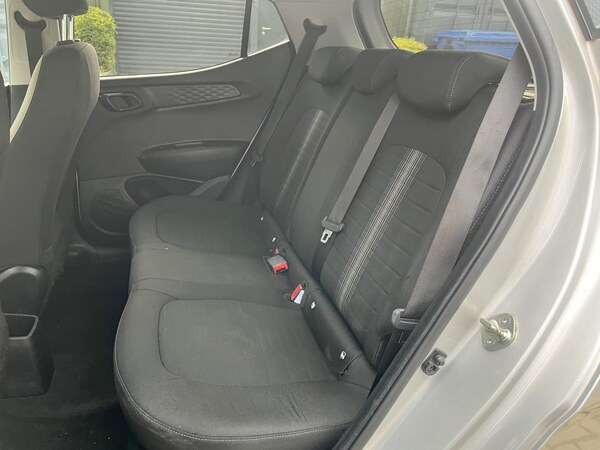 Used Hyundai i10 2022 for sale - 75600645: Photo 43