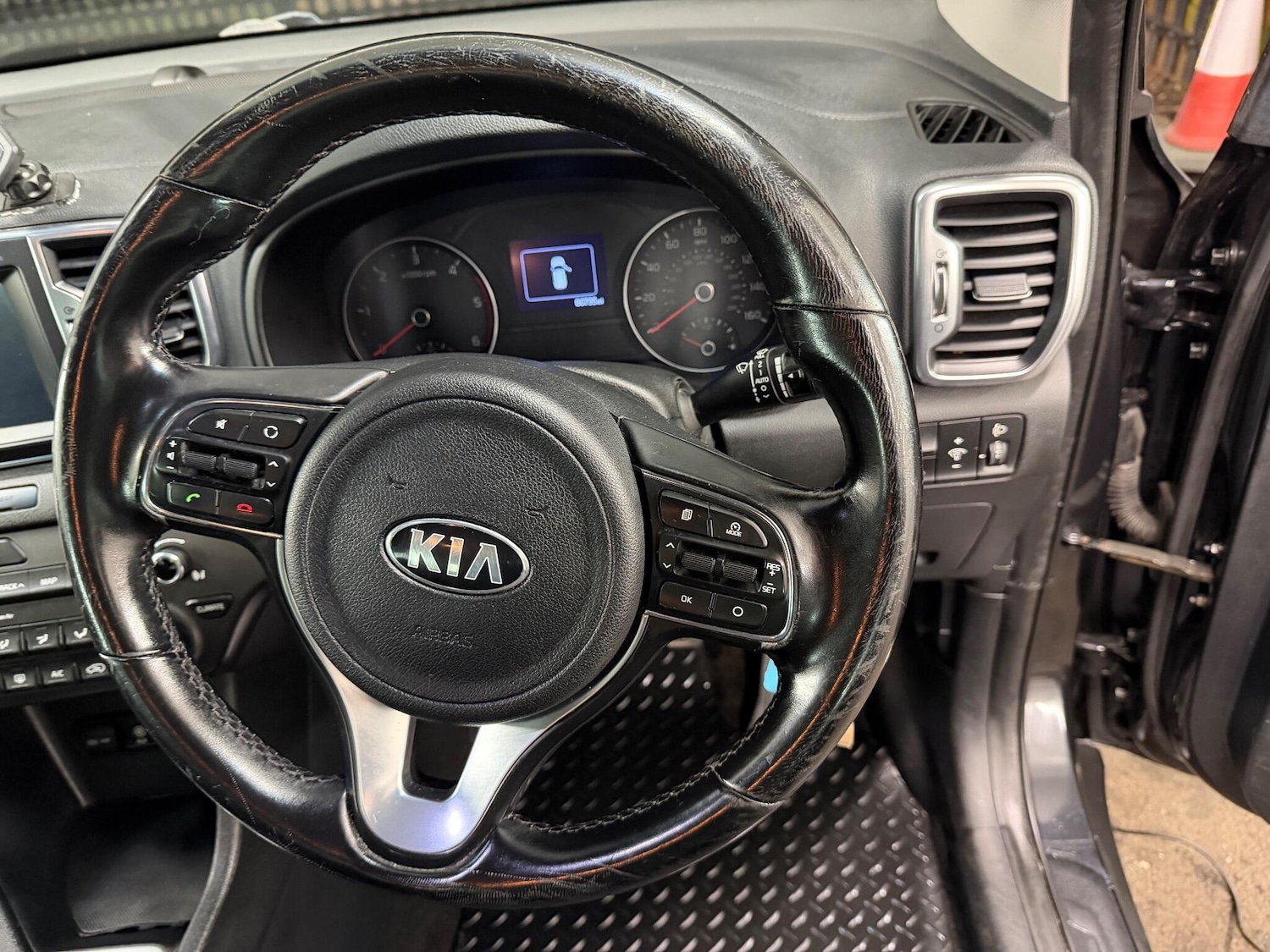 Used Kia Sportage 2016 for sale - 76572907: Photo 29