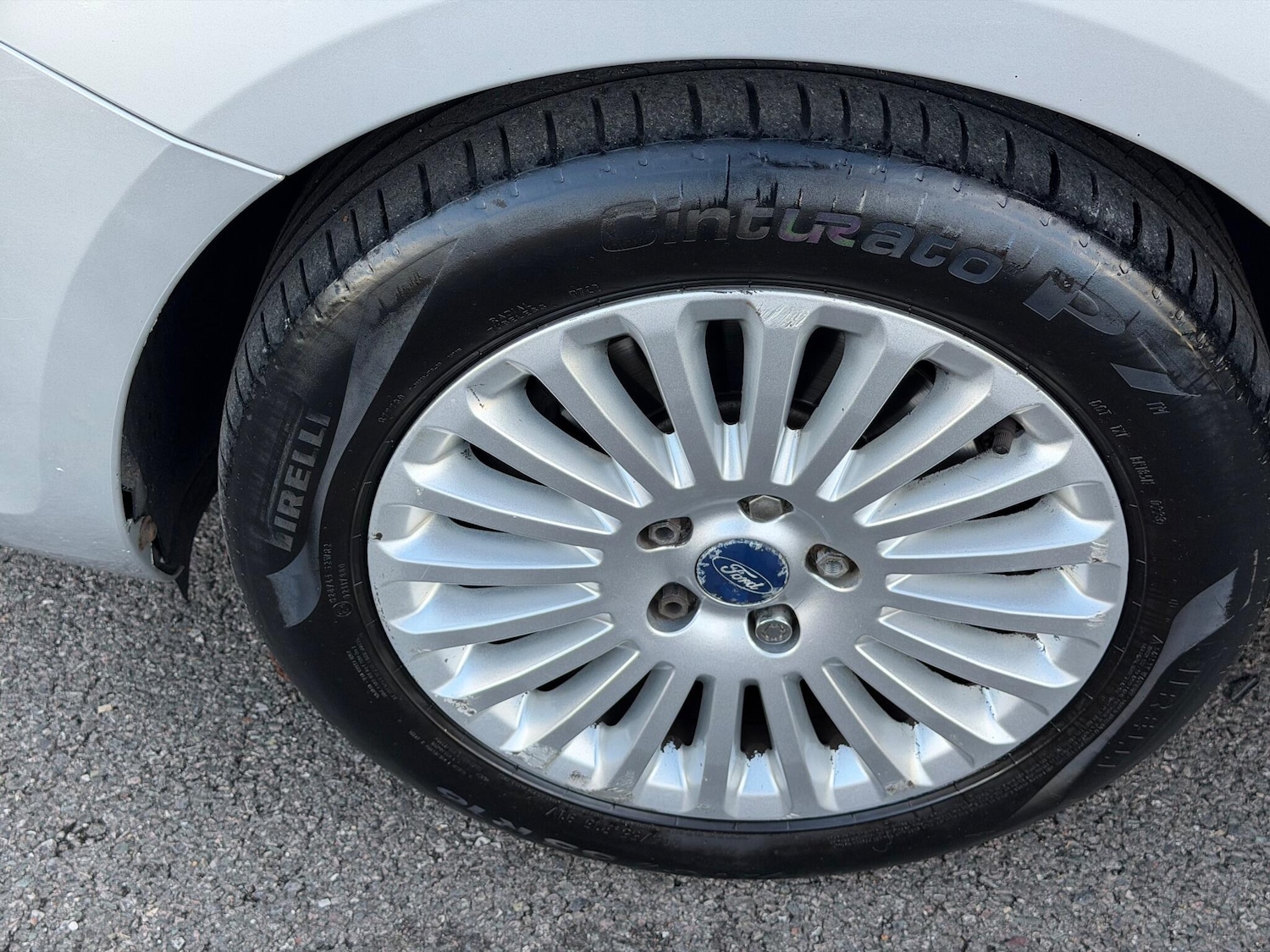 Used Ford Focus 2010 for sale - 76360108: Photo 16