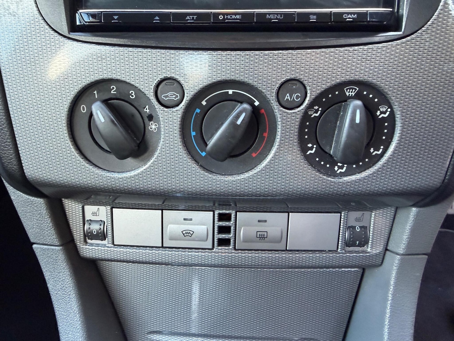 Used Ford Focus 2010 for sale - 76360108: Photo 37