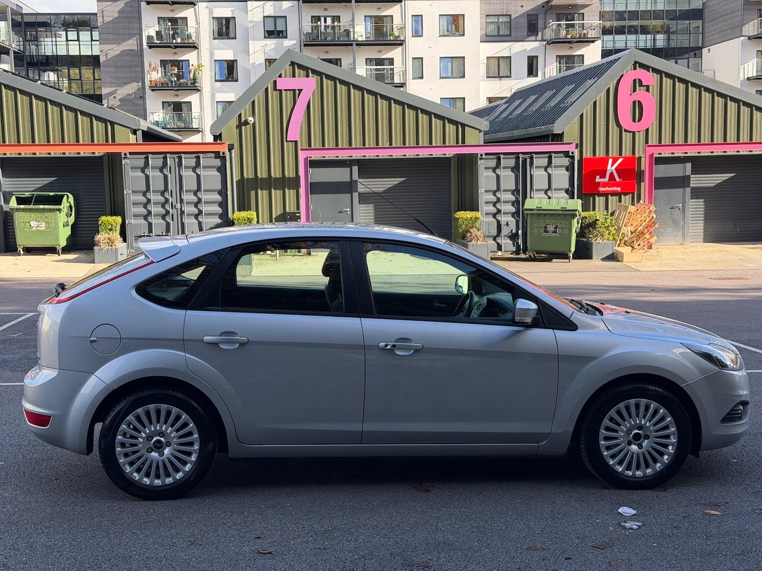 Used Ford Focus 2010 for sale - 76360108: Photo 6