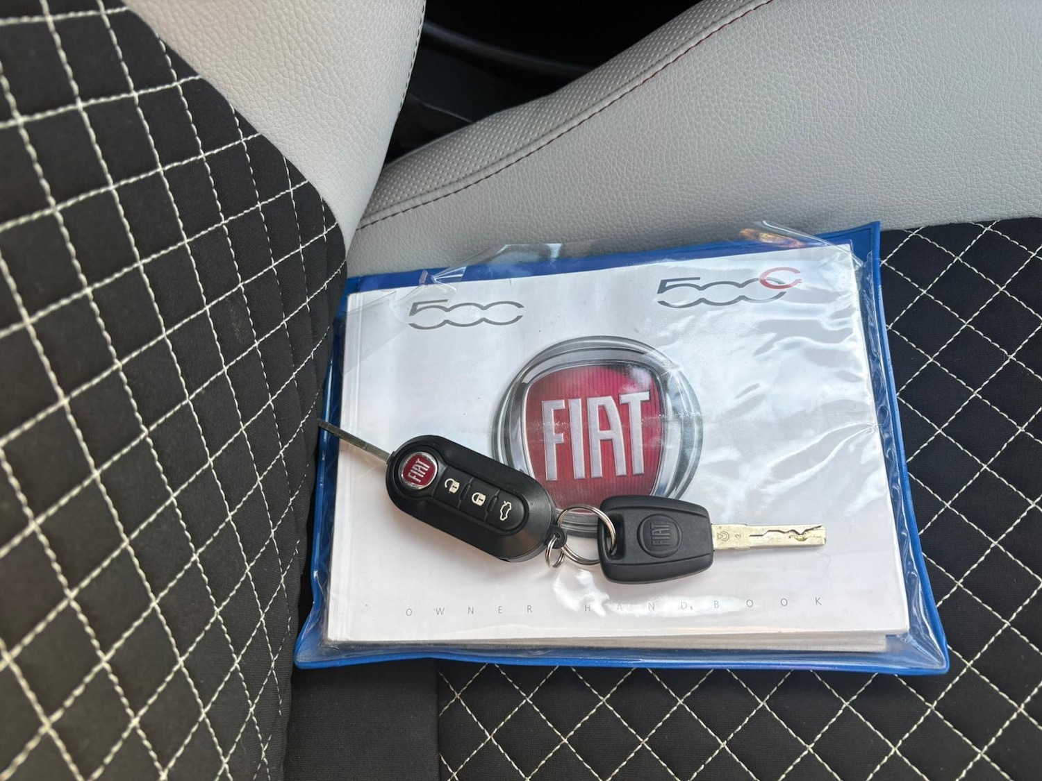 Used Fiat 500 2020 for sale - 77120070: Photo 32