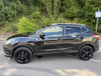 Used Nissan Qashqai 2015 for sale - 79564564: Photo