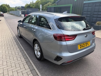 Used Kia Ceed 2021 for sale - 78608819: Photo
