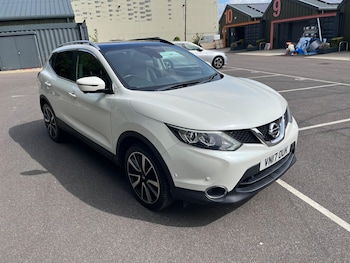 Used Nissan Qashqai 2017 for sale - 75601461: Photo