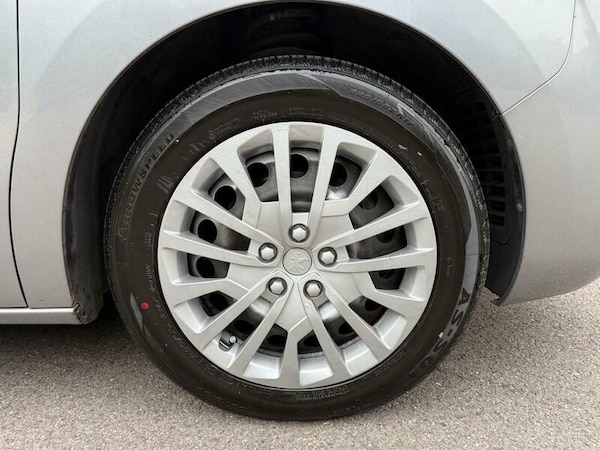Used Peugeot Traveller 2020 for sale - 76215562: Photo 14