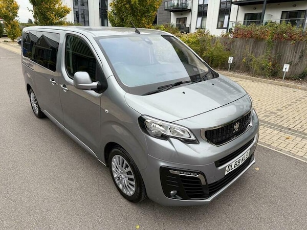 Used Peugeot Traveller 2020 for sale - 76215562: Photo 1