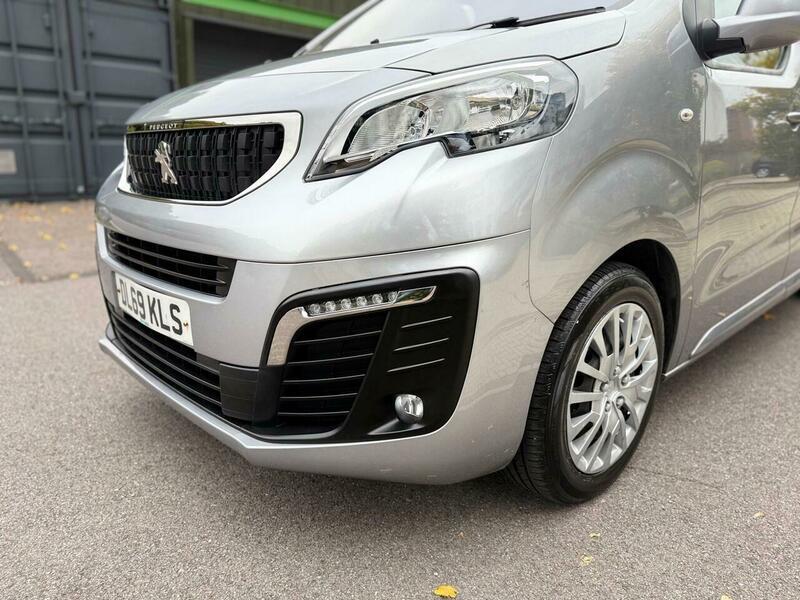 Used Peugeot Traveller 2020 for sale - 76215562: Photo 22