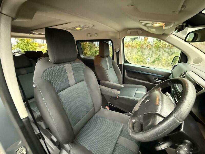 Used Peugeot Traveller 2020 for sale - 76215562: Photo 31