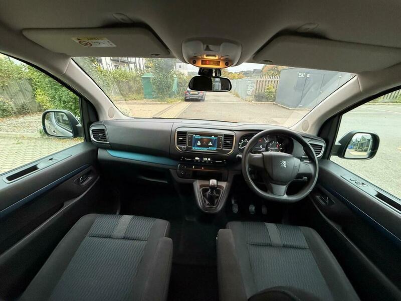Used Peugeot Traveller 2020 for sale - 76215562: Photo 35