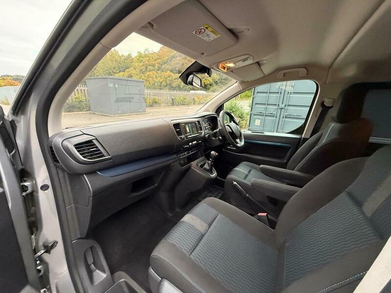 Used Peugeot Traveller 2020 for sale - 76215562: Photo 50