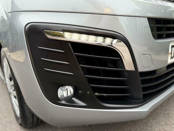 Used Peugeot Traveller 2020 for sale - 76215562: Photo 69