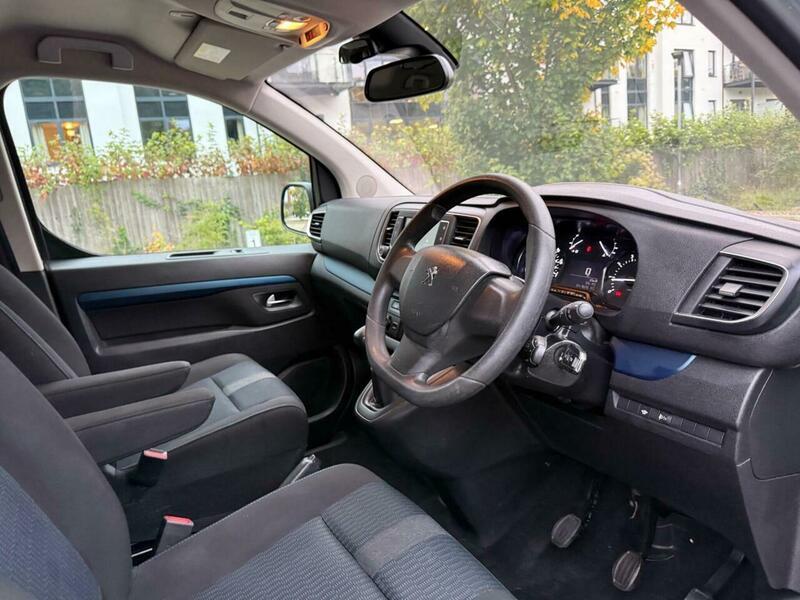Used Peugeot Traveller 2020 for sale - 76215562: Photo 81
