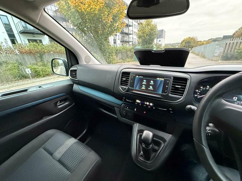 Used Peugeot Traveller 2020 for sale - 76215562: Photo 89