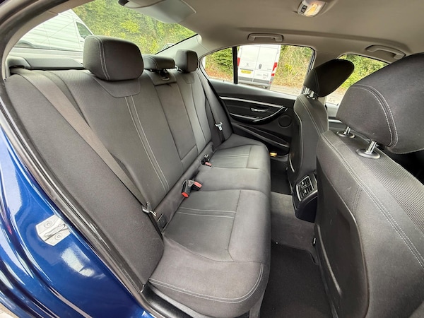 Used BMW 3 Series 2018 for sale - 76136326: Photo 27