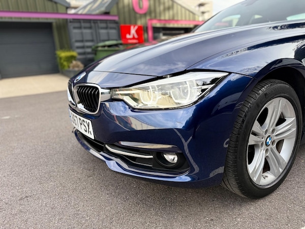 Used BMW 3 Series 2018 for sale - 76136326: Photo 37