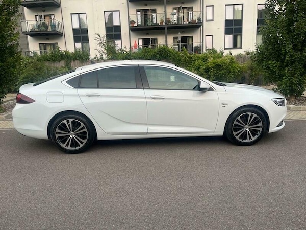 Used Vauxhall Insignia 2018 for sale - 75599958: Photo 10