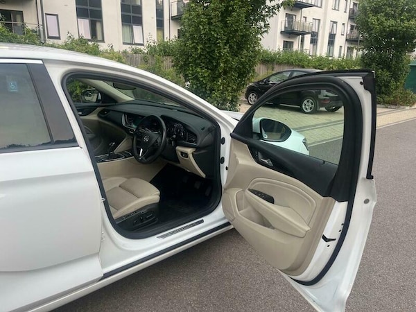 Used Vauxhall Insignia 2018 for sale - 75599958: Photo 25