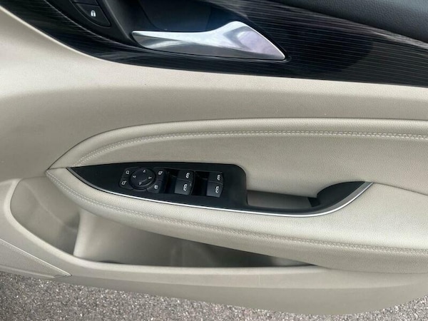 Used Vauxhall Insignia 2018 for sale - 75599958: Photo 27