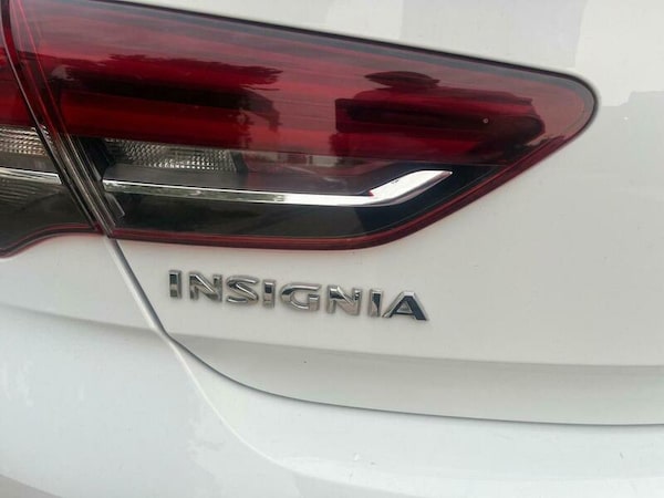 Used Vauxhall Insignia 2018 for sale - 75599958: Photo 55