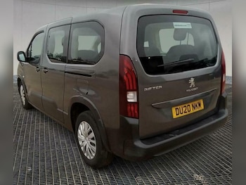 Used Peugeot Rifter 2020 for sale - 77441123: Photo