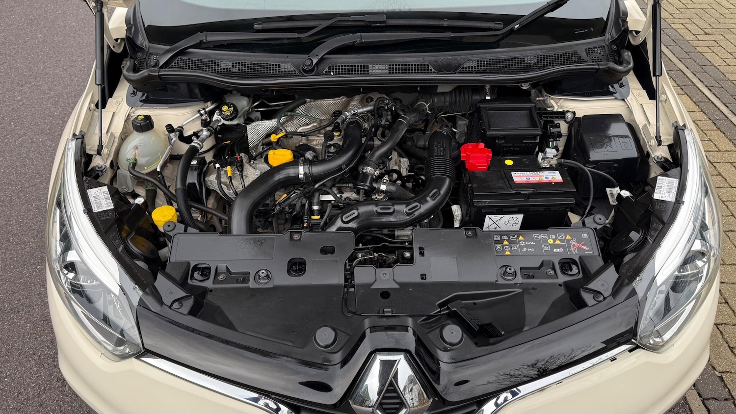 Used Renault Captur 2016 for sale - 77611862: Photo 30