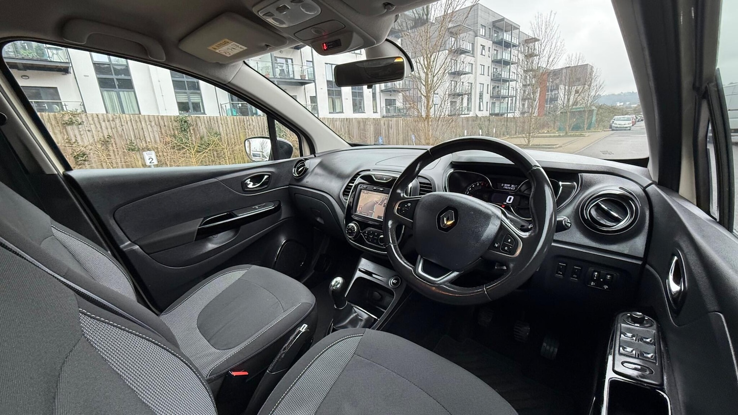 Used Renault Captur 2016 for sale - 77611862: Photo 36