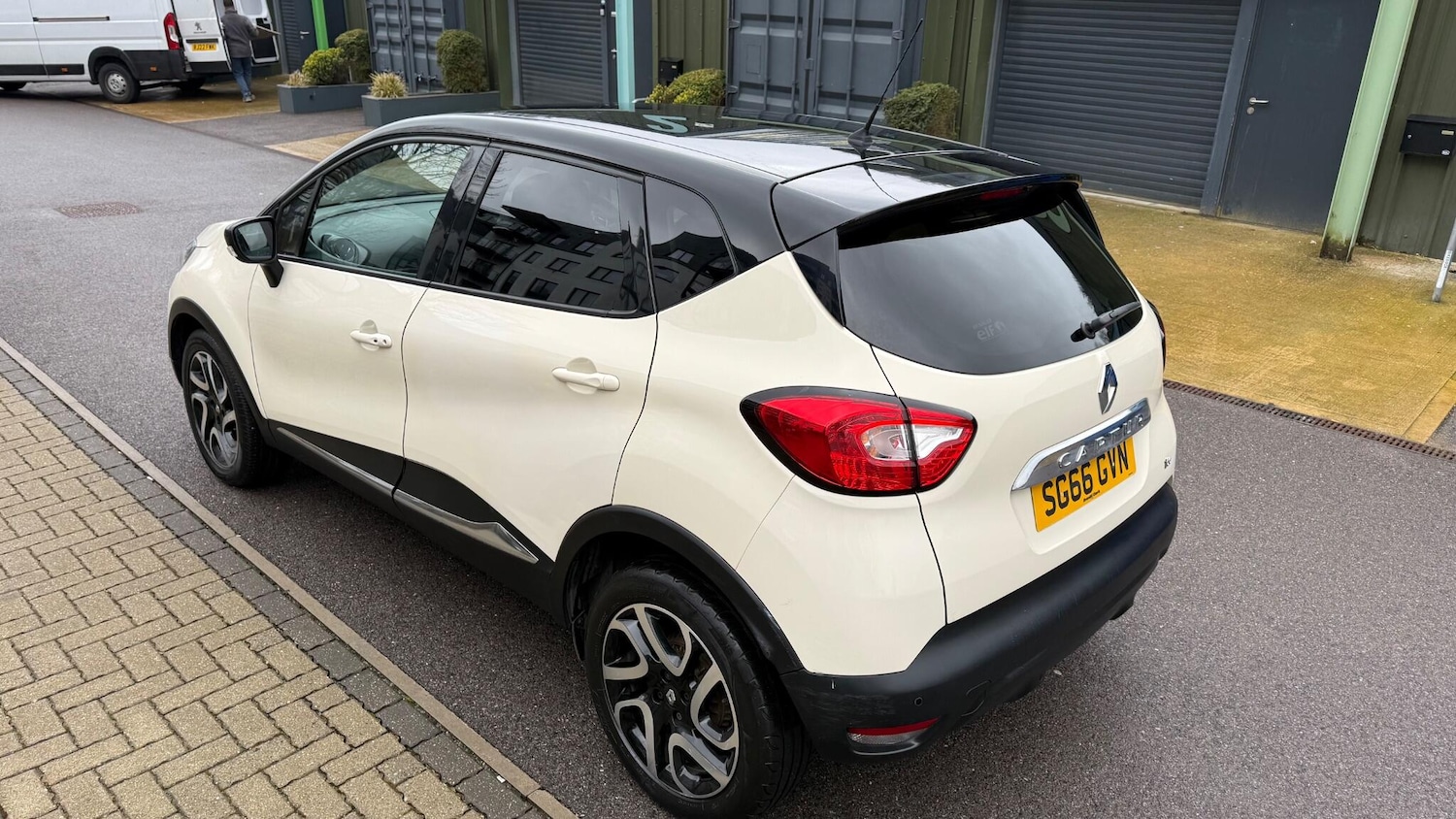 Used Renault Captur 2016 for sale - 77611862: Photo 5